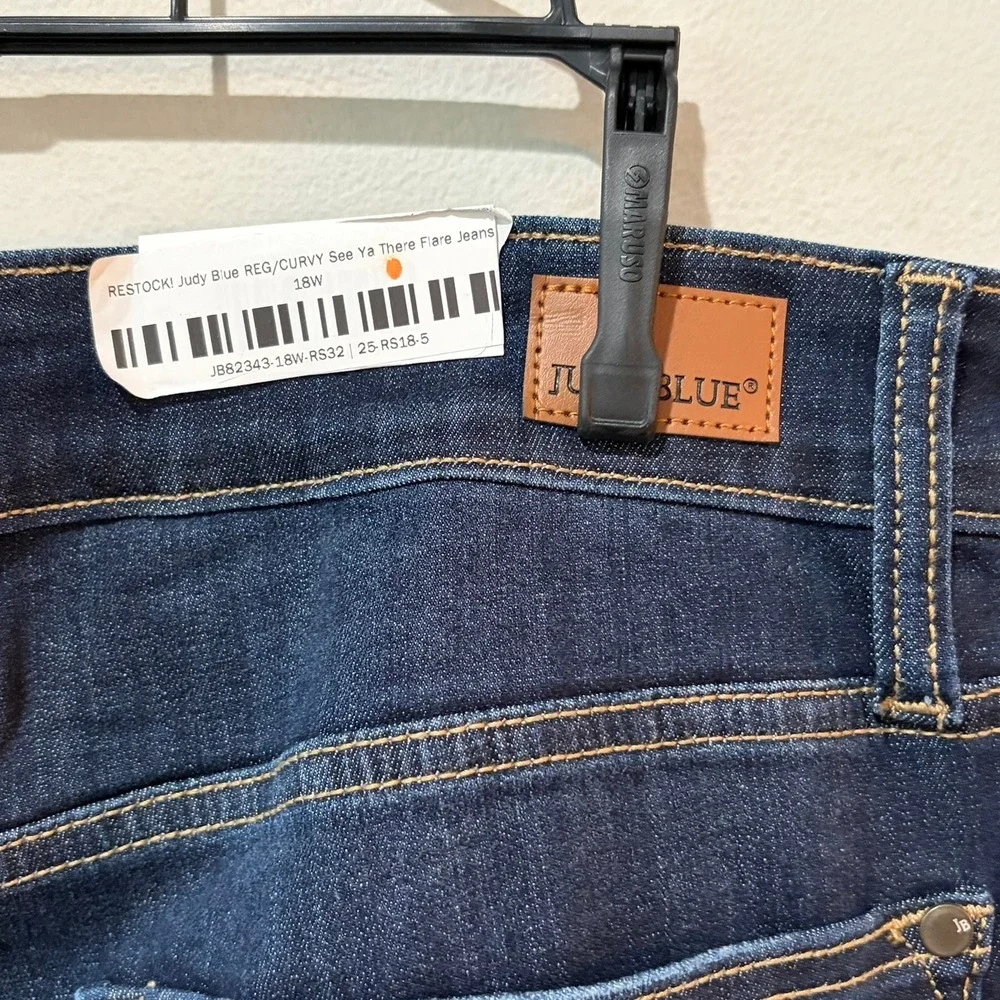 Judy Blue See Ya There Flare Jeans Womens 18W Dark Wash High‎ Waist Raw Hem
